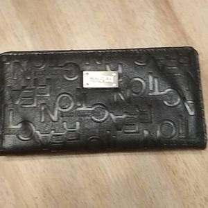 Kenneth Cole Reaction black faux leather wallet